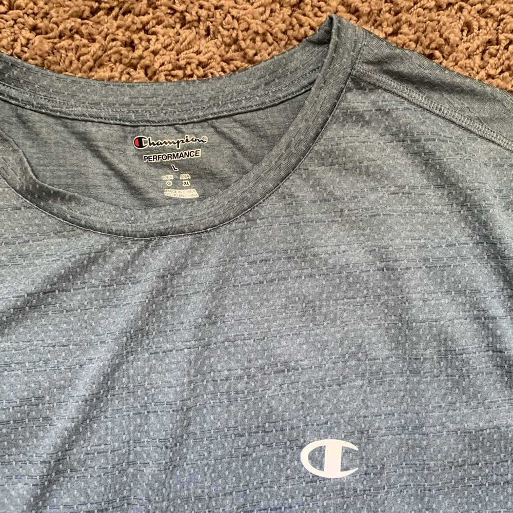 Champion Performance Dry Fit Short Sleeve Size L
